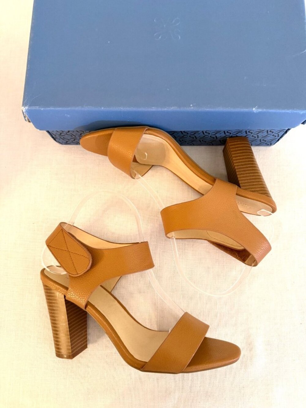 Simply Vera Vera Wang Size 8 Cognac Block Heel Sandals Ankle Strap With Box - Picture 6 of 16